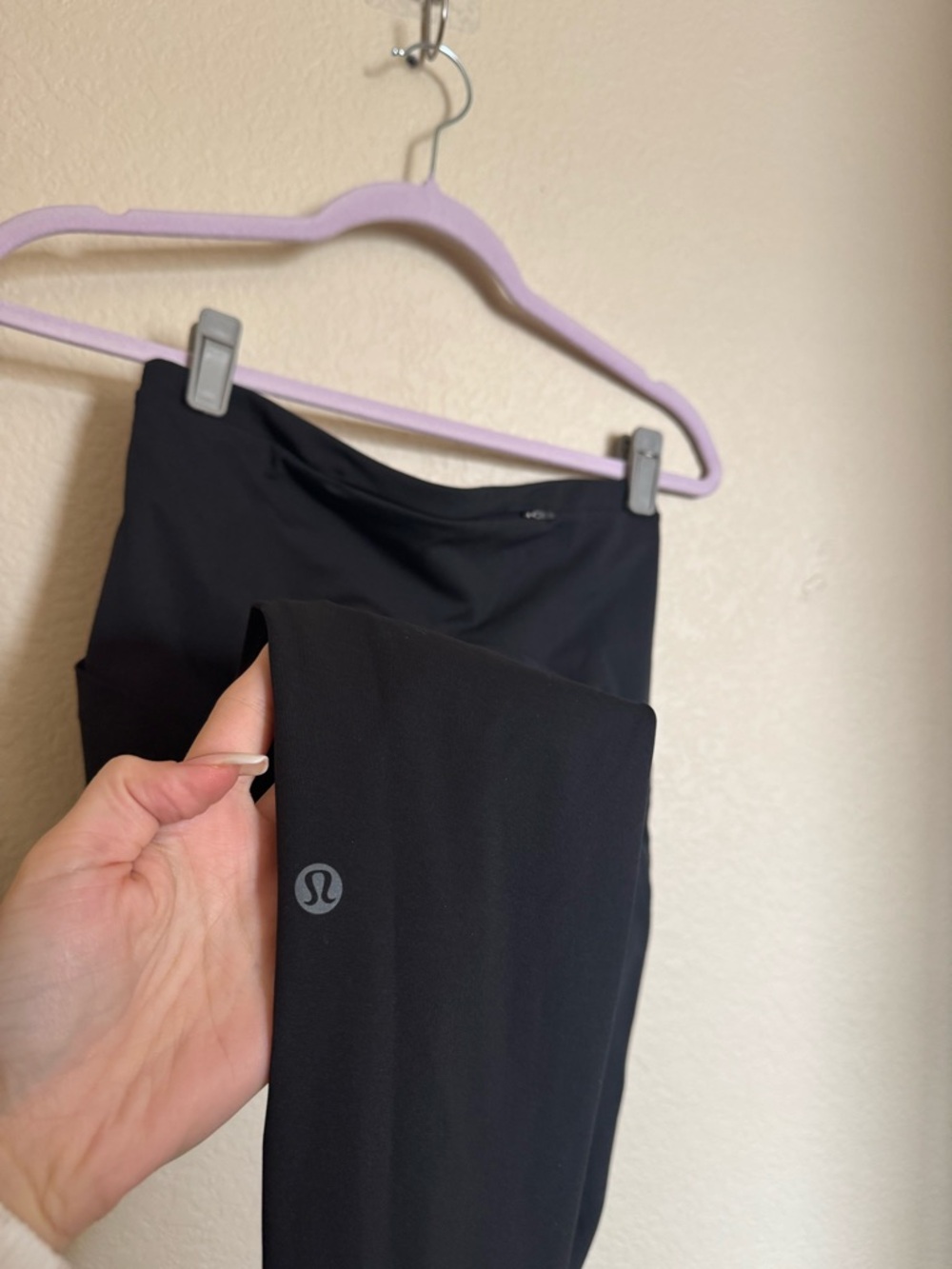 Lululemon‎ Swift Speed High Rise Tight 28" Legging Luxtreme Pockets Black Size 6 - Picture 11 of 14